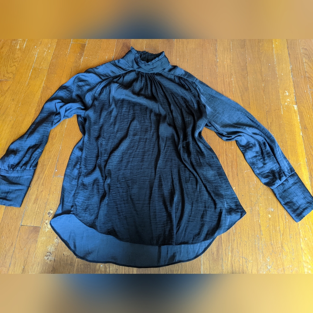 Zara blouse.